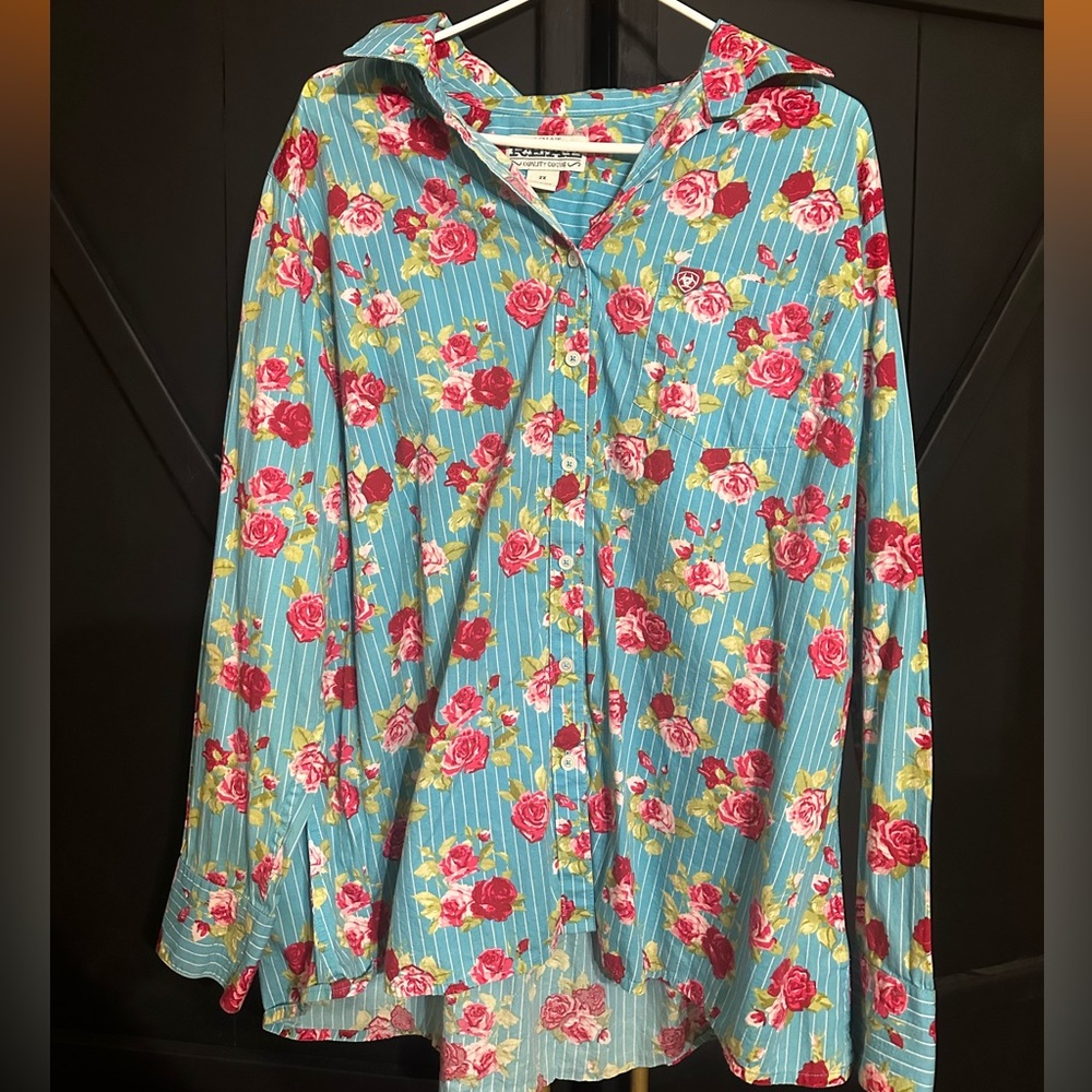 Women’s Ariat Floral western shirt